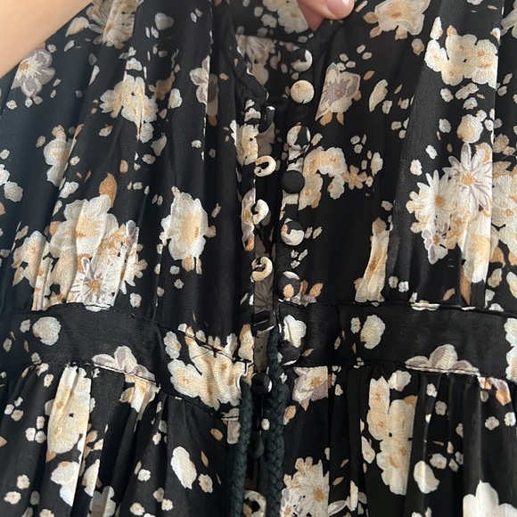 • MOVING LAST CHANCE 7/31/2024 • Spell & gypsy gypsy dancer gown xs caviar - Picture 4 of 16